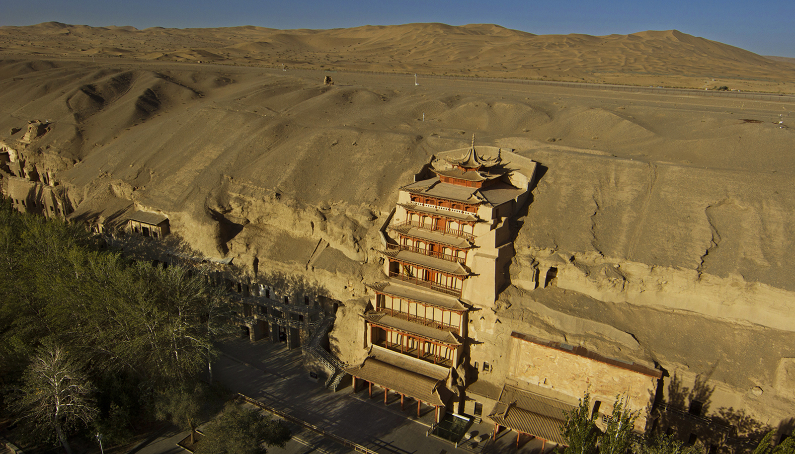 甘肃地域发展的多元视角深度探讨